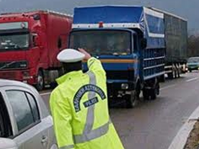 Αυξημένα τα μέτρα της Τροχαίας εν όψει του Αγίου Πνεύματος